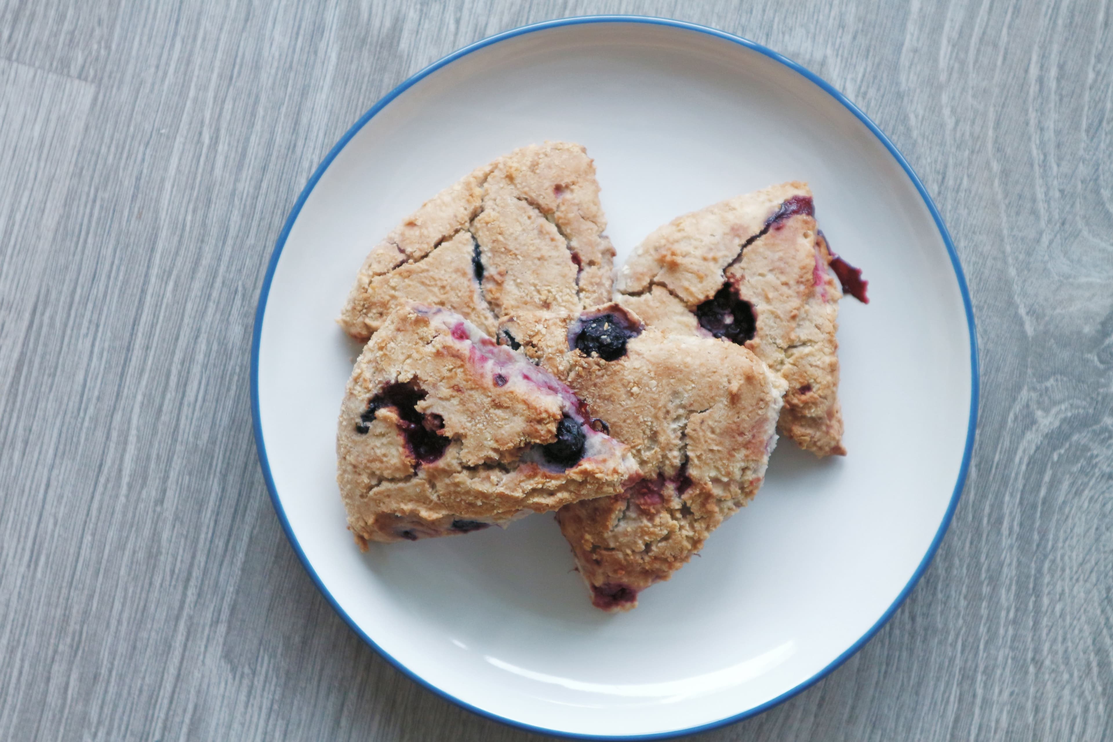 Gluten-Free Berry Scones