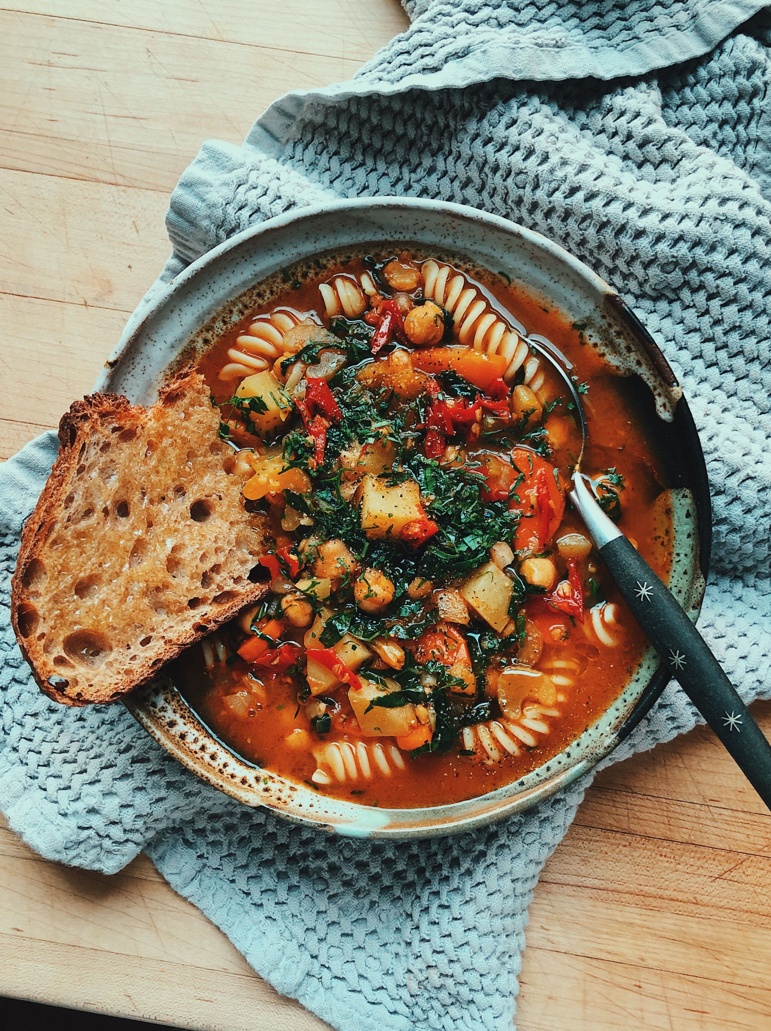 Spicy Chickpea Minestrone