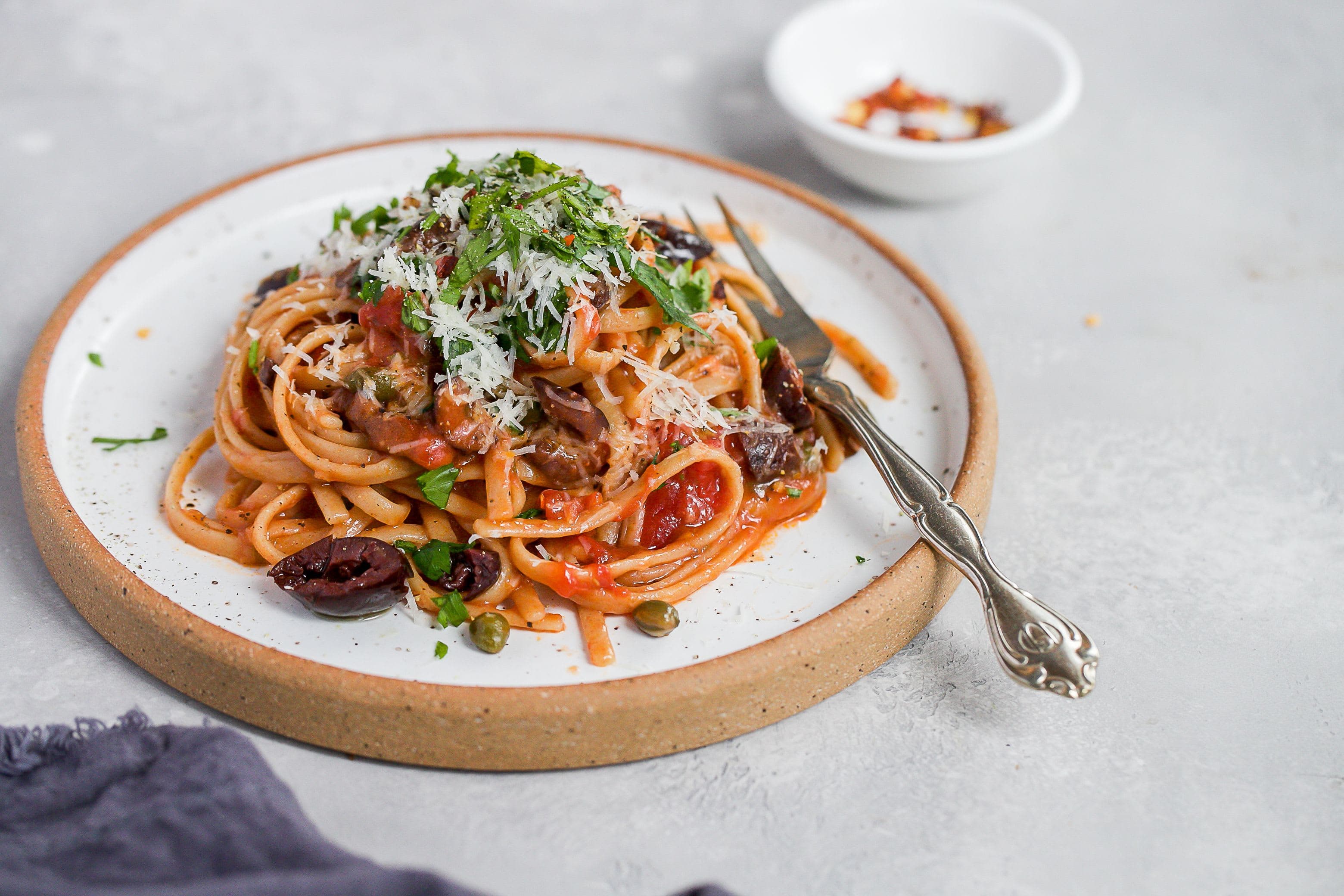 One Pot Pasta Puttanesca