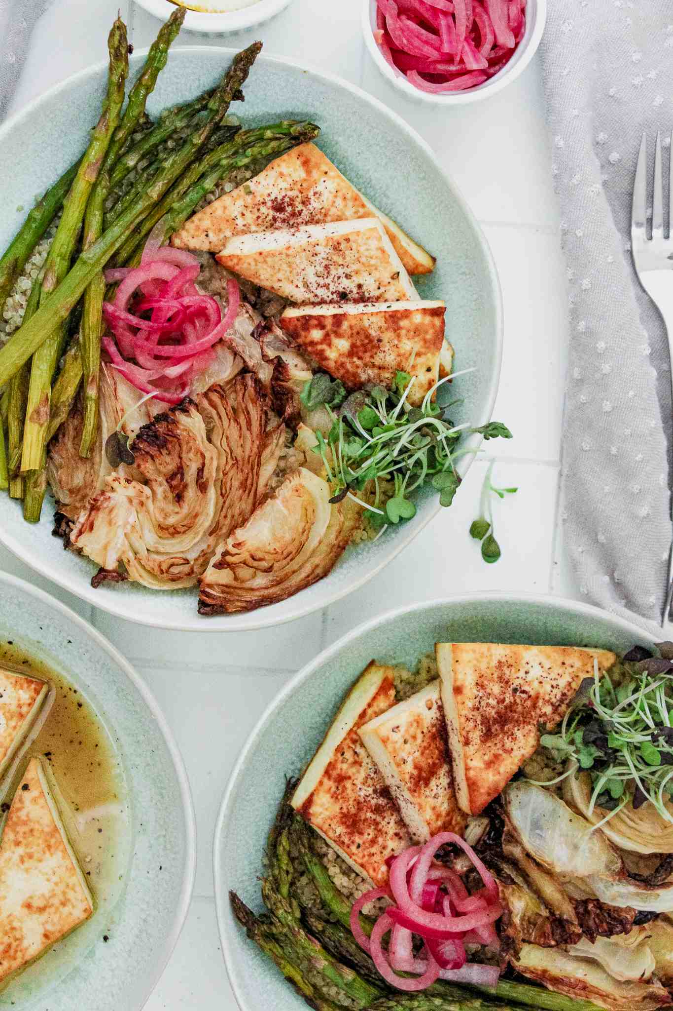 Crispy Cabbage & Asparagus Bowl
