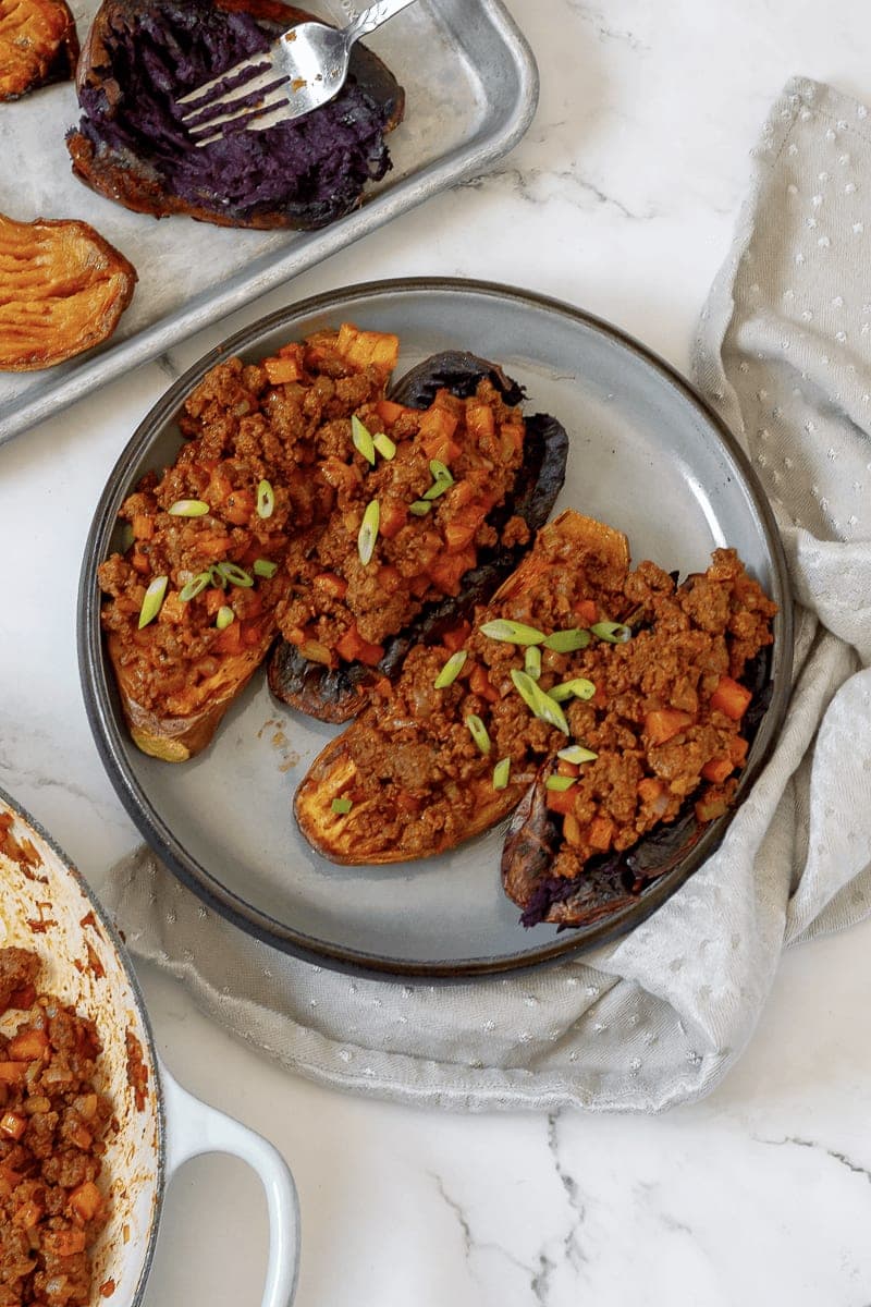Sloppy Joe Stuffed Sweet Potatoes-4.png